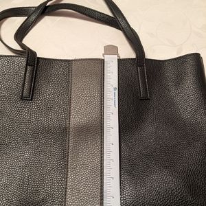Vince Camuto tote bag